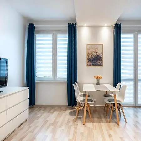 Apartament Apart 9 *